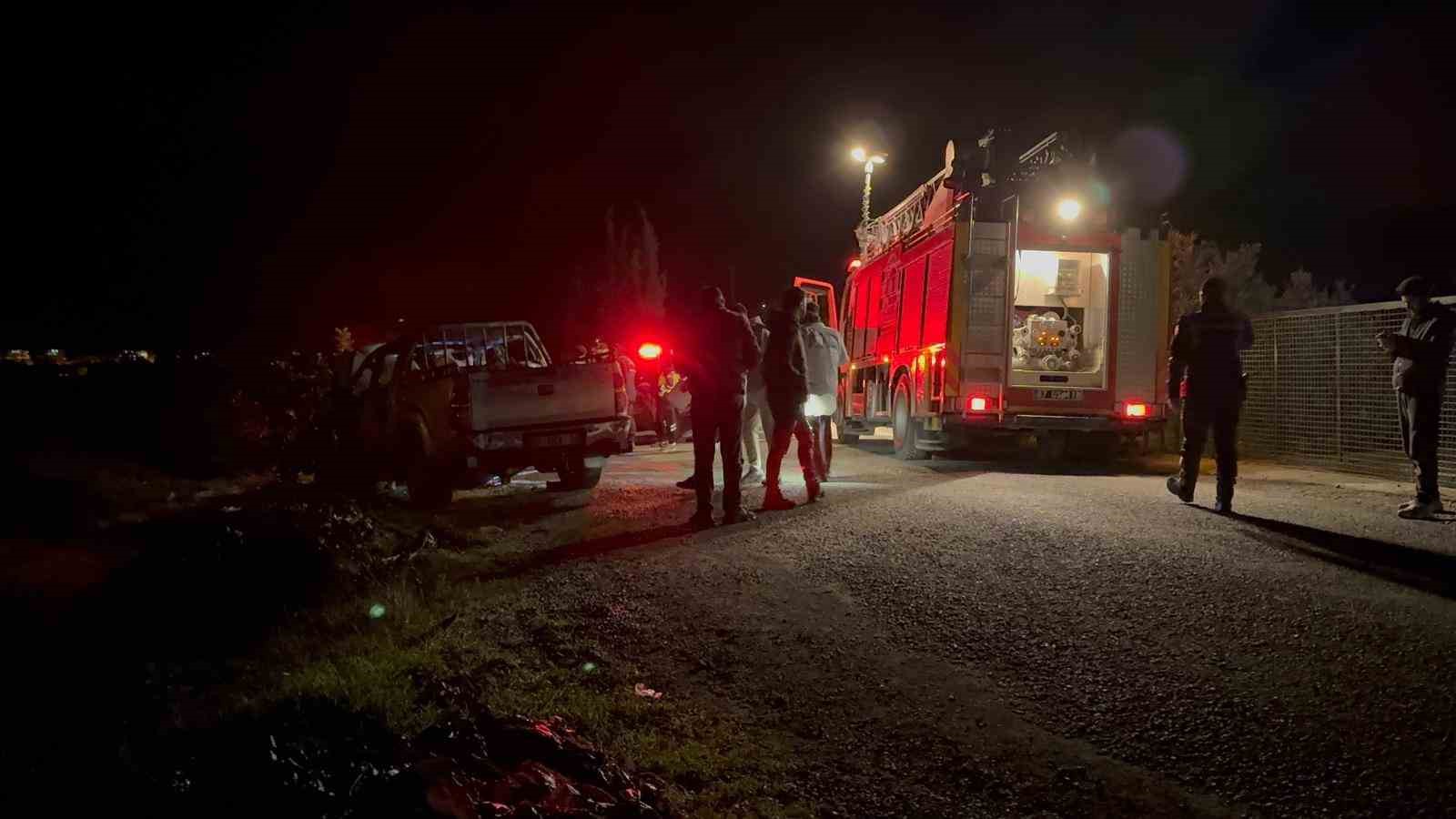 antalyada arac icinde yanmis ceset bulundu 2 wqc1qefU