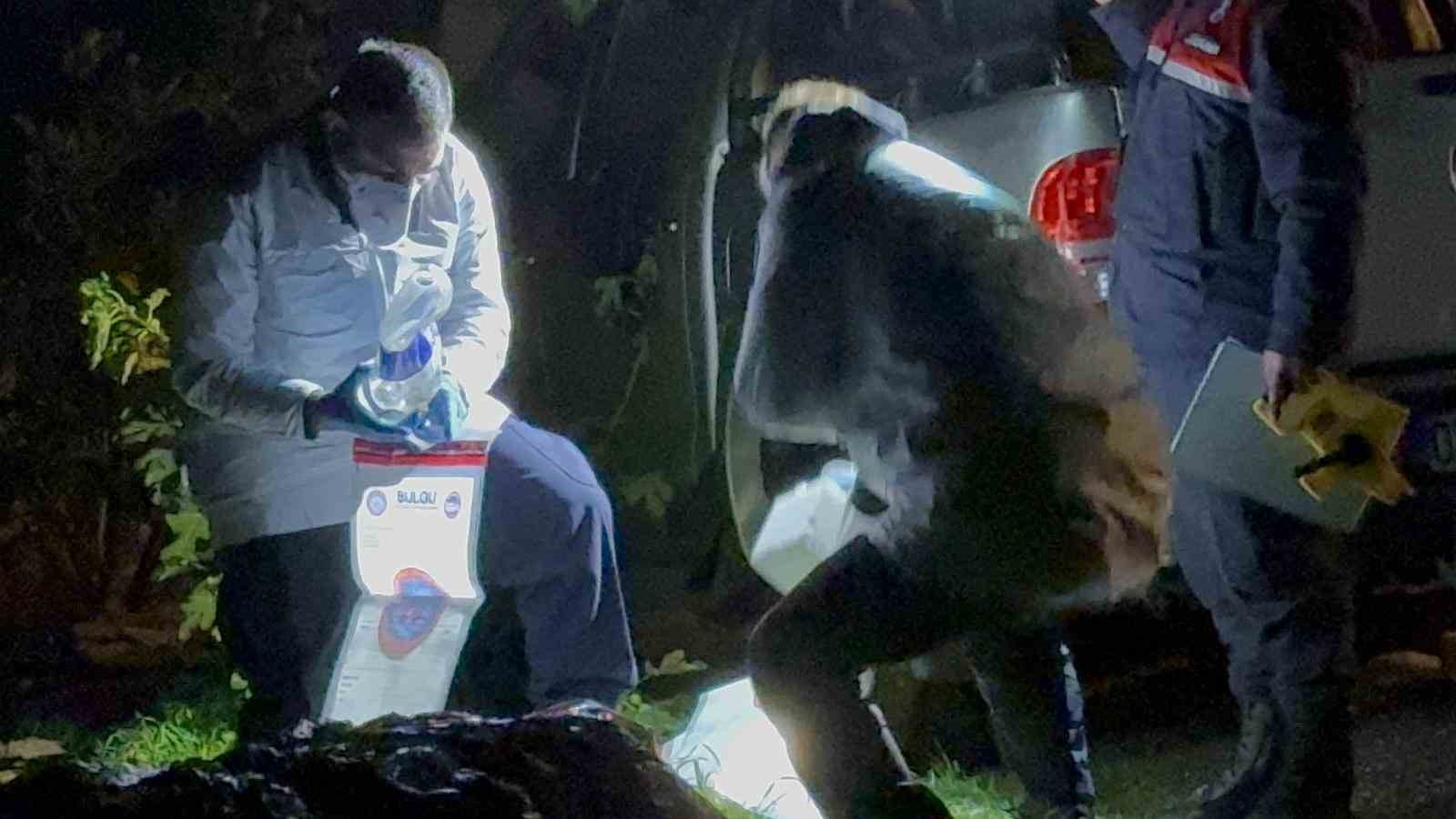 antalyada arac icinde yanmis ceset bulundu 4 VuWks34X