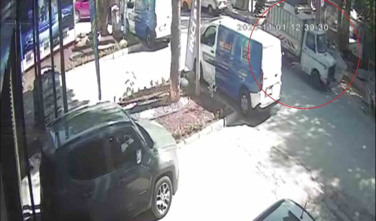 antalyada atik toplayicilarin cop kavgasinda kan akti vergisini oduyorum deyip elinden bicakladi 2 6OtOkRYY