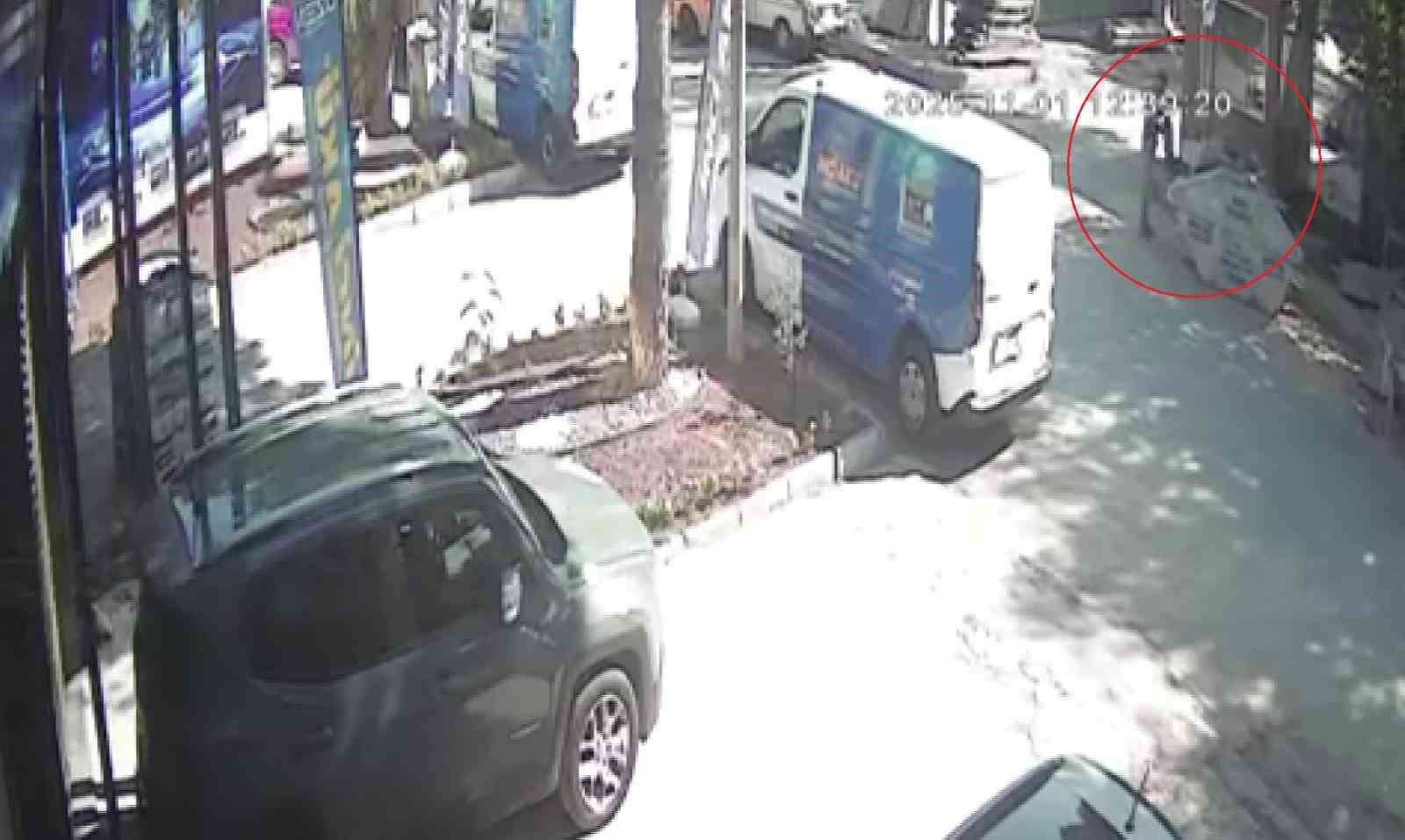 antalyada atik toplayicilarin cop kavgasinda kan akti vergisini oduyorum deyip elinden bicakladi 4 YynpBvXc