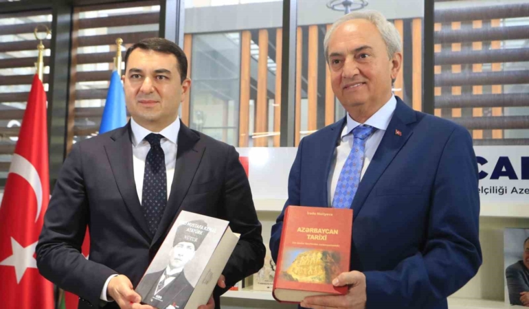 antalyada-azerbaycan-ile-kardeslik-baglari-kulturle-gucleniyor-U3VeQYGp.jpg