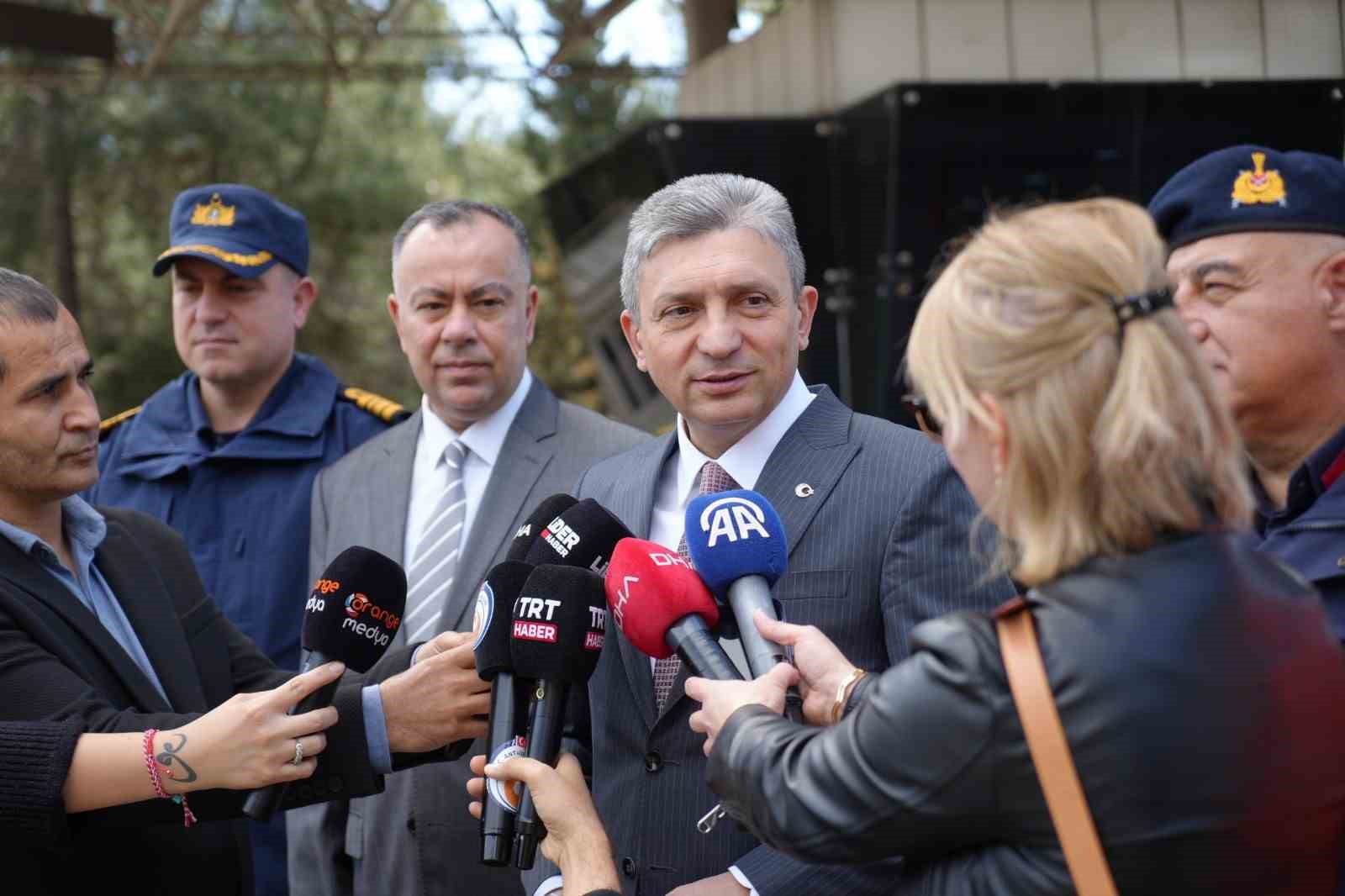 antalyada bayramda 43 uygulama noktasinda 3 bin 217 personel gorev basinda 2