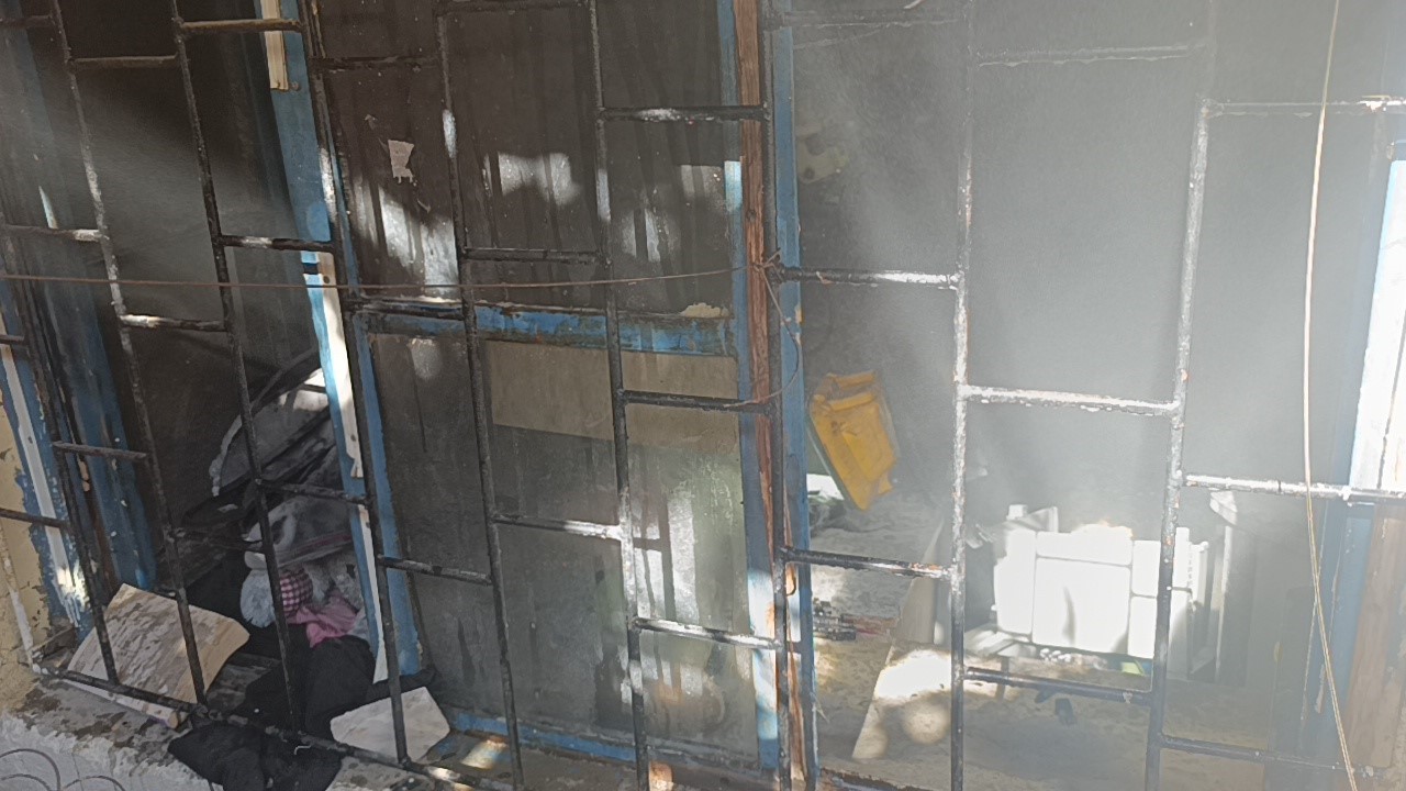 antalyada binanin bodrum kati cikan yanginda kule dondu 4 CIPXIh4r