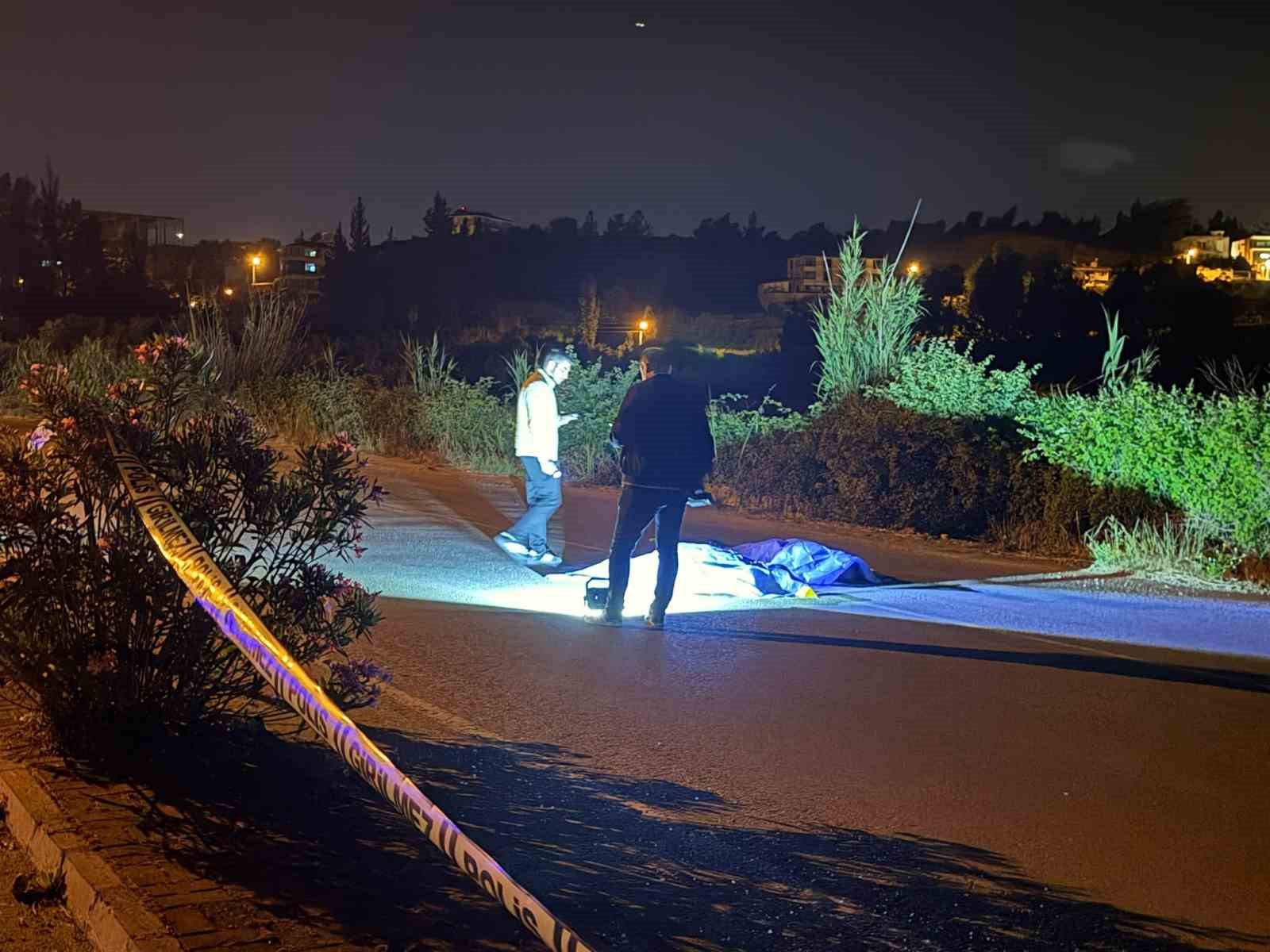 antalyada cikan tartisma cinayetle bitti 3 olu 6 TvhwpMhV