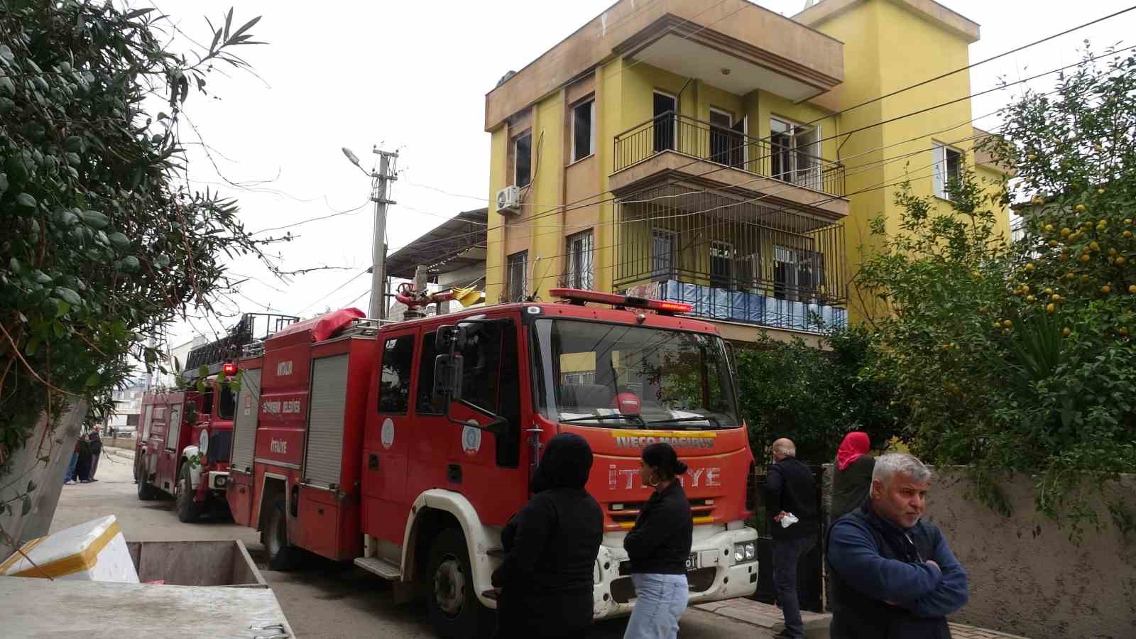 antalyada dairede cikan yangin korkuttu 1