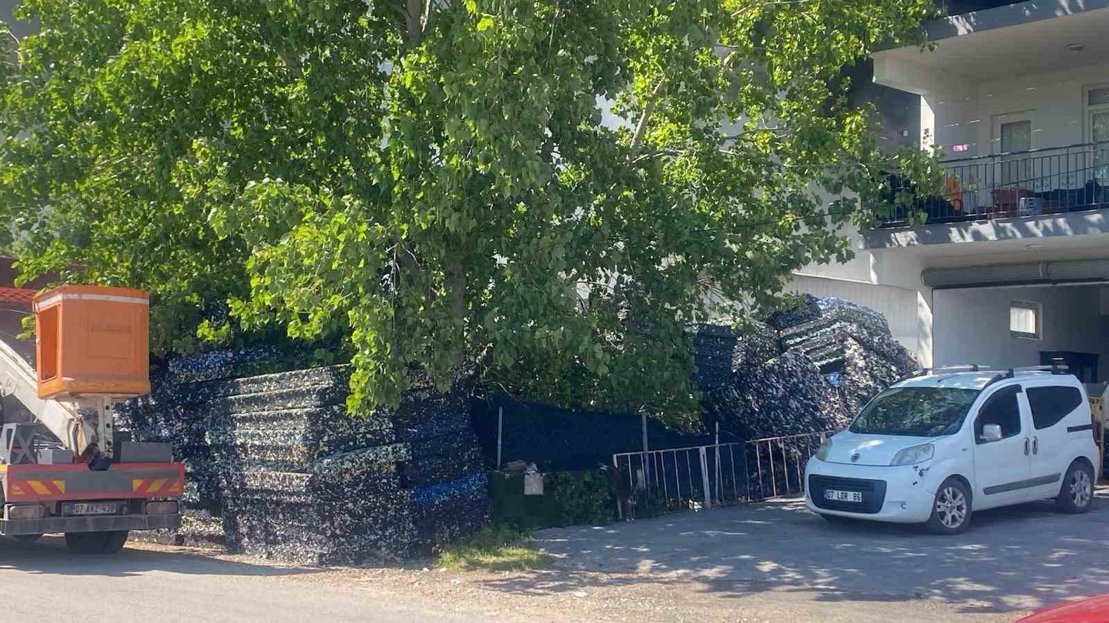 antalyada depo yangini 2