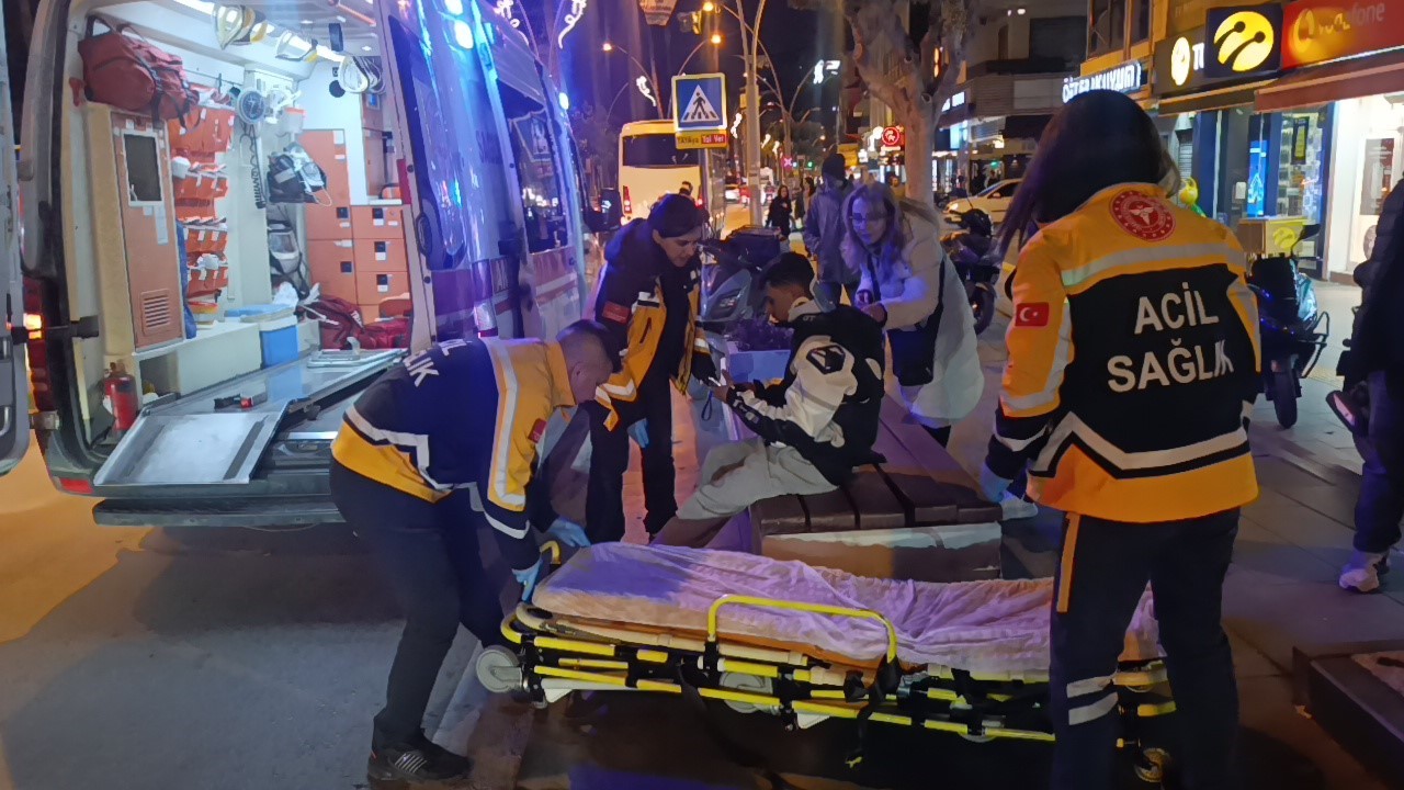antalyada devrilen motosikletin surucusu yaralandi 1 NKTygcaX