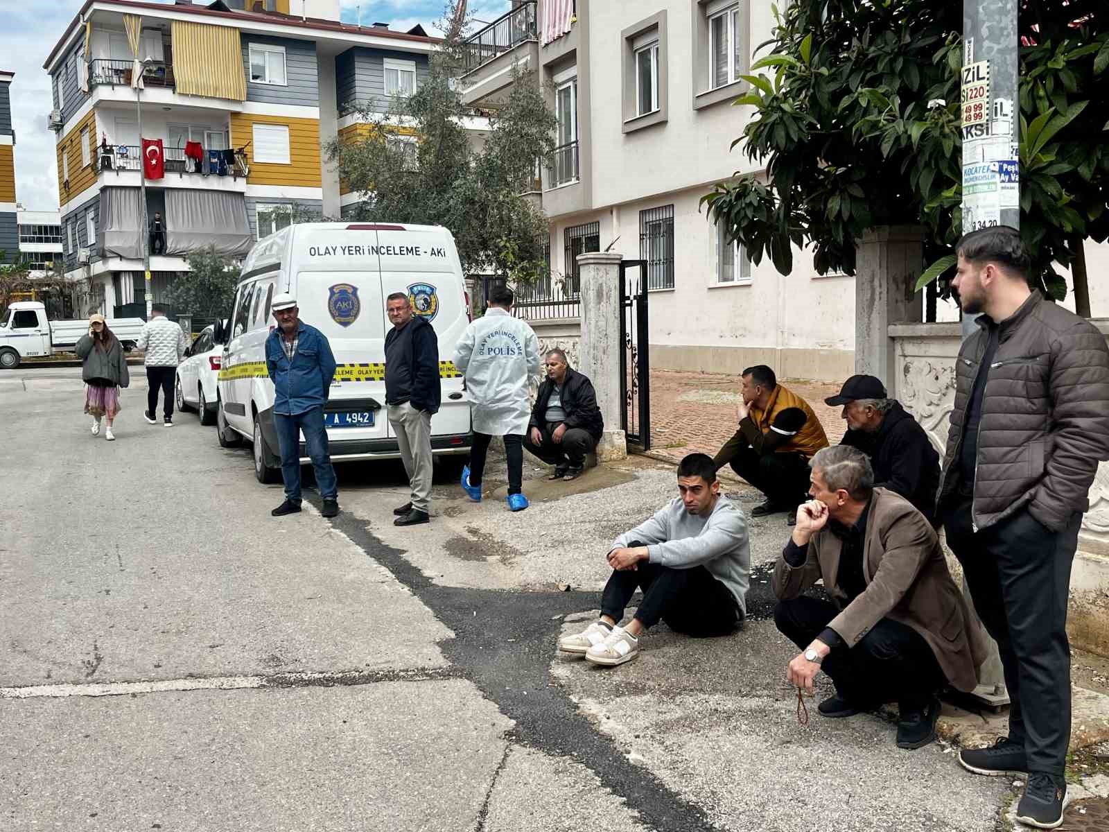 antalyada evde olu bulunan gencin teyzesinden yurek yakan agit dayanamam ben icim yaniyor 8 4SivAjIs