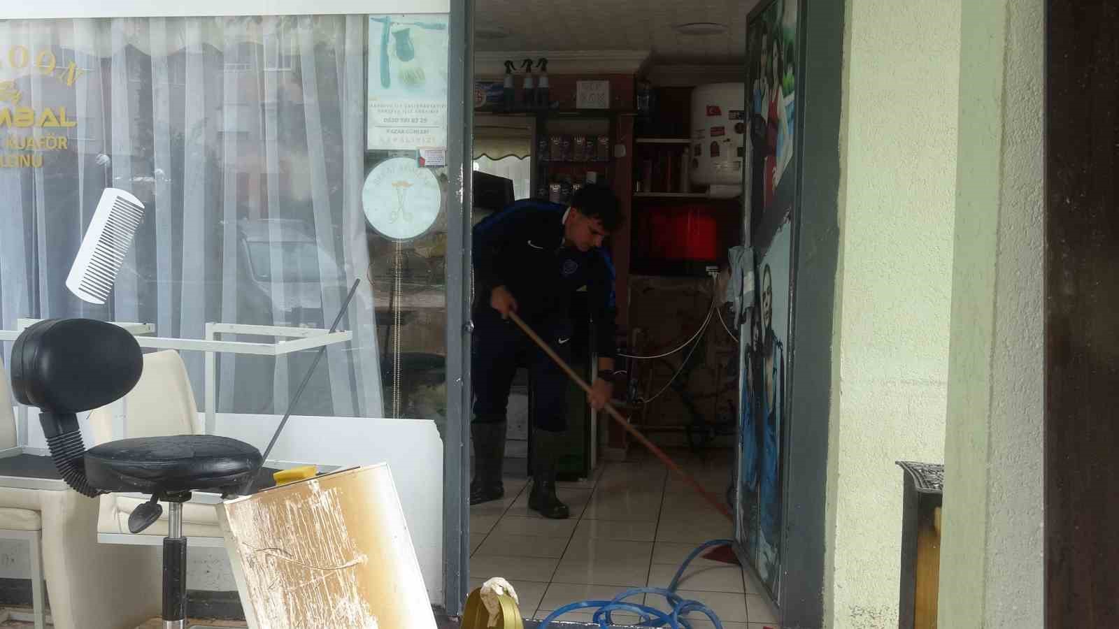 antalyada felaketin bilancosu gun agarinca ortaya cikti 2 qPvBTX4L