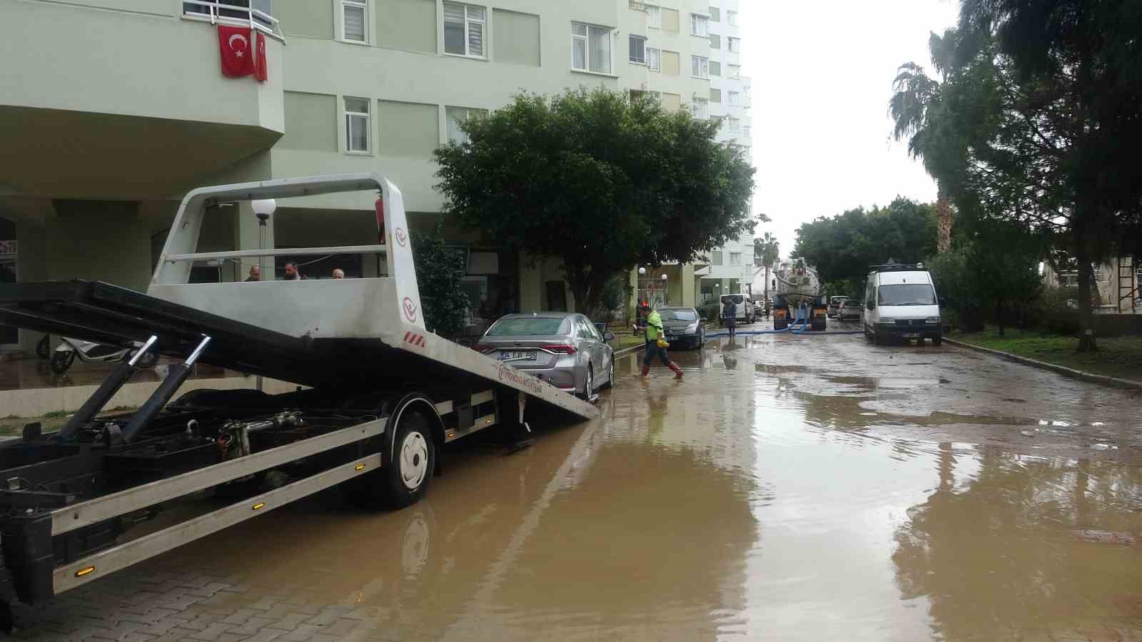antalyada felaketin bilancosu gun agarinca ortaya cikti 9 j1ClYQSW