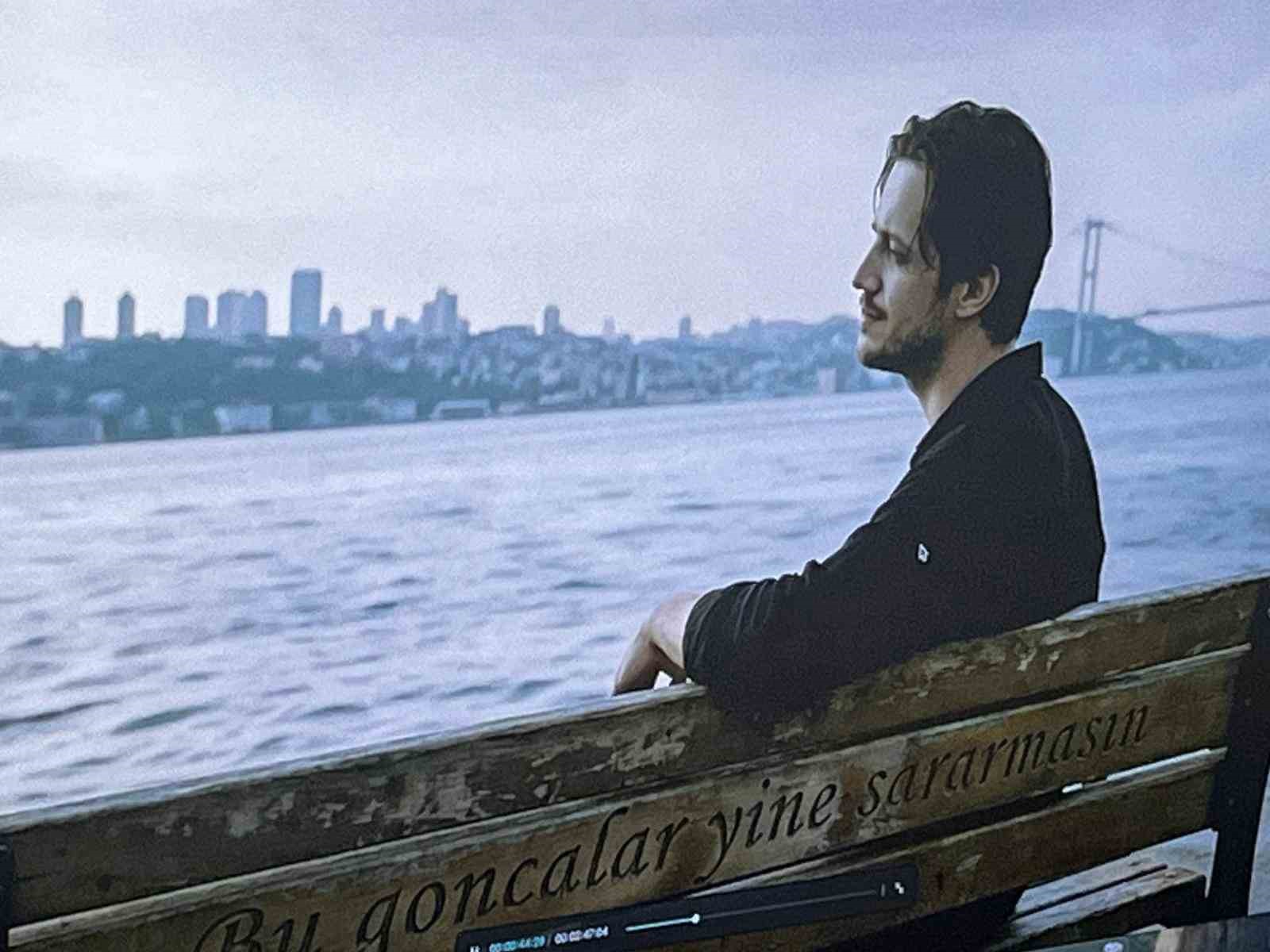 antalyada gelistirilen yapay zek sanatcisi ayrosa yogun ilgi yorumlar yanki uyandiriyor 3 f7BLNjTg