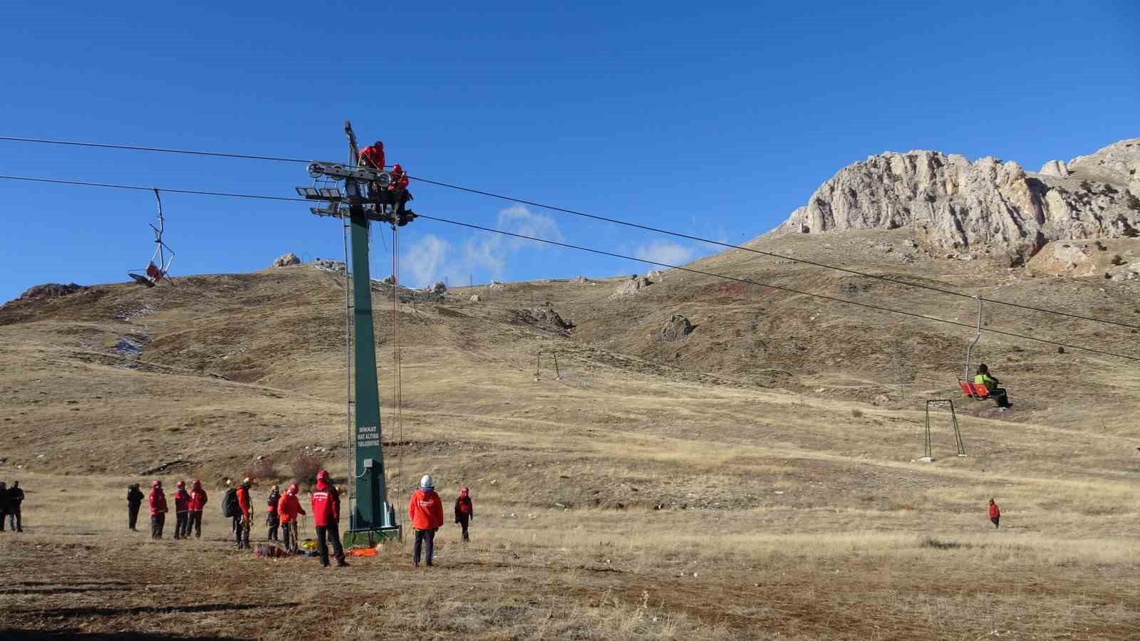 antalyada gercegi aratmayan teleferik kurtarma tatbikati 10 uPuQLrbz