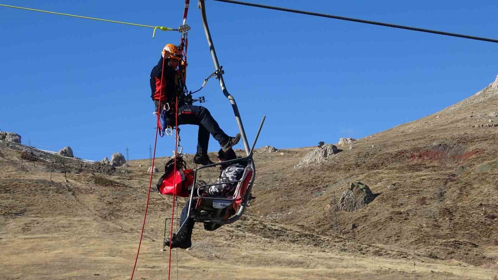 antalyada gercegi aratmayan teleferik kurtarma tatbikati 14