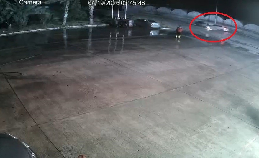 antalyada iki otomobilin kafa kafaya carpistigi kaza kamerada 1 olu 2 7PMz7rcM