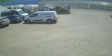 antalyada-iki-tofas-kafa-kafaya-carpisti-4-yarali-dKgZhk5q.jpg