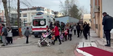 antalyada-ilkokulda-yangin-cikti-ogrenciler-tahliye-edildi-dzKfSPve.jpg