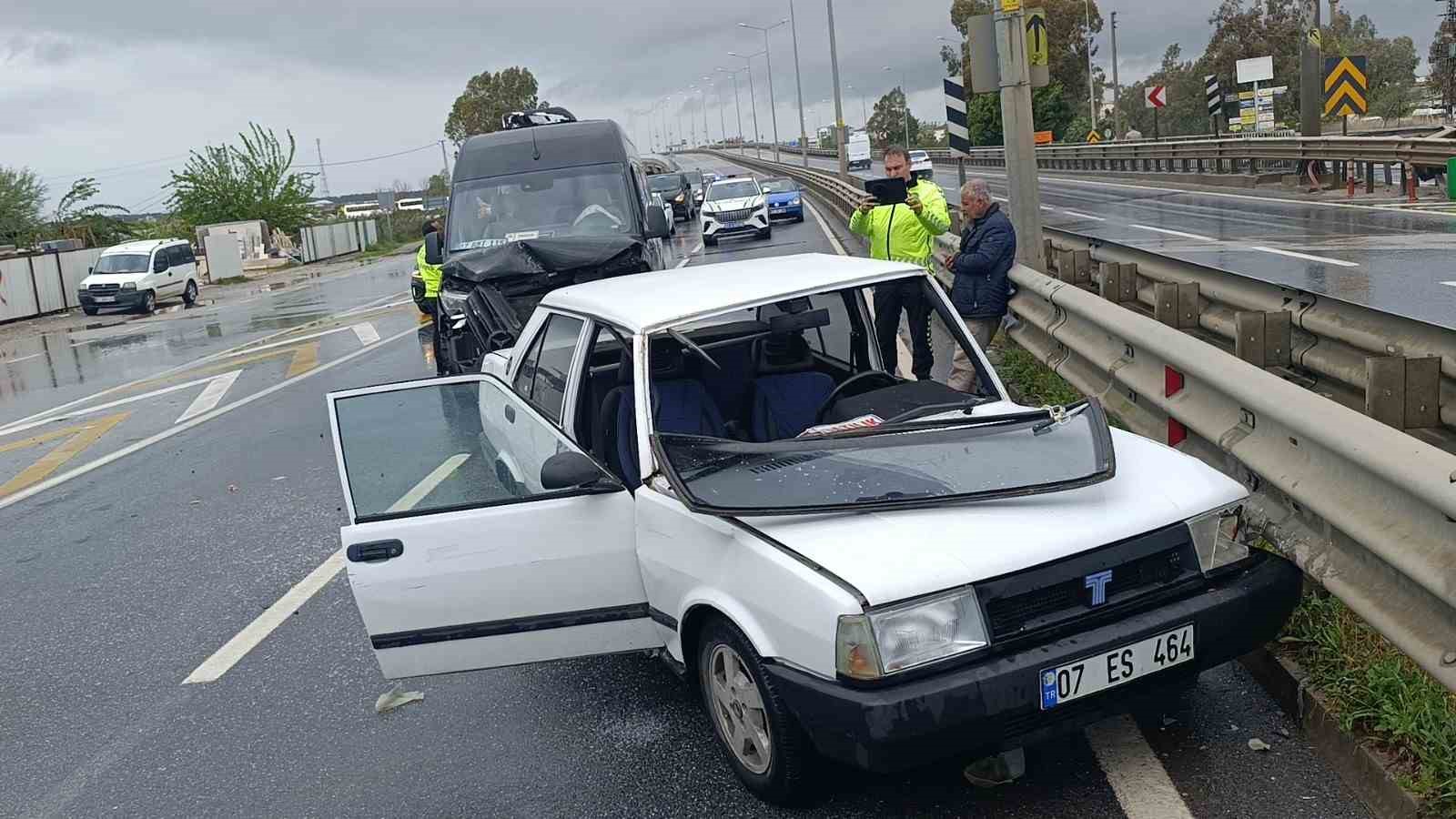 antalyada intihar tesebbusu gibi kaza guvenlik kamerasinda 0 zdDNfa1i