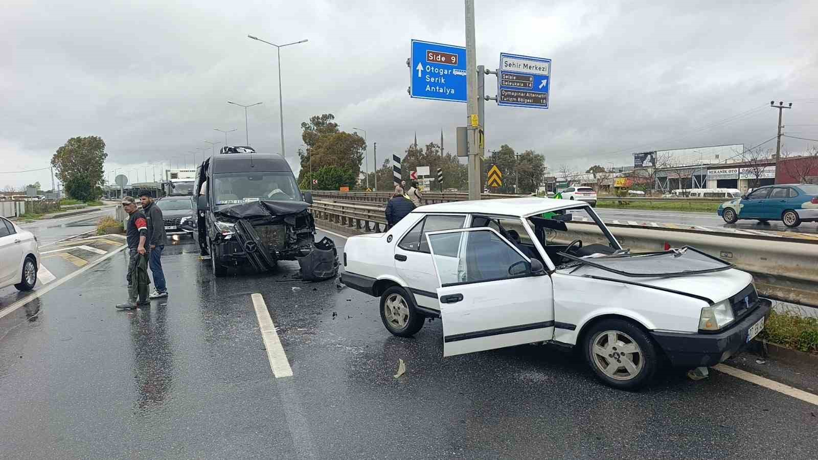 antalyada intihar tesebbusu gibi kaza guvenlik kamerasinda 1