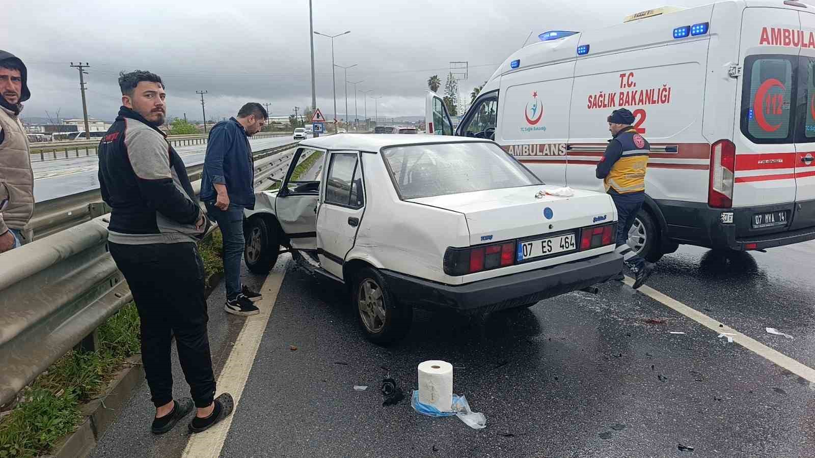 antalyada intihar tesebbusu gibi kaza guvenlik kamerasinda 5 I8aQGbRW