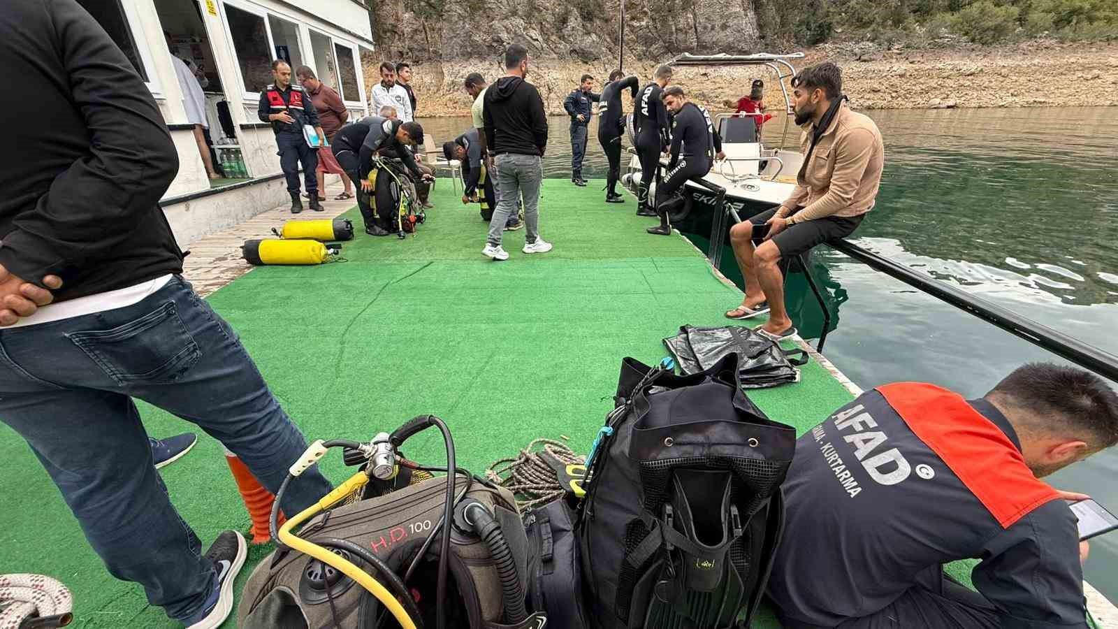 Antalya’da İrlandalı turist yüzmek için girdiği baraj gölünde kayboldu 6 antalyada irlandali turist yuzmek icin girdigi baraj golunde kayboldu 2 7RBQuZFz