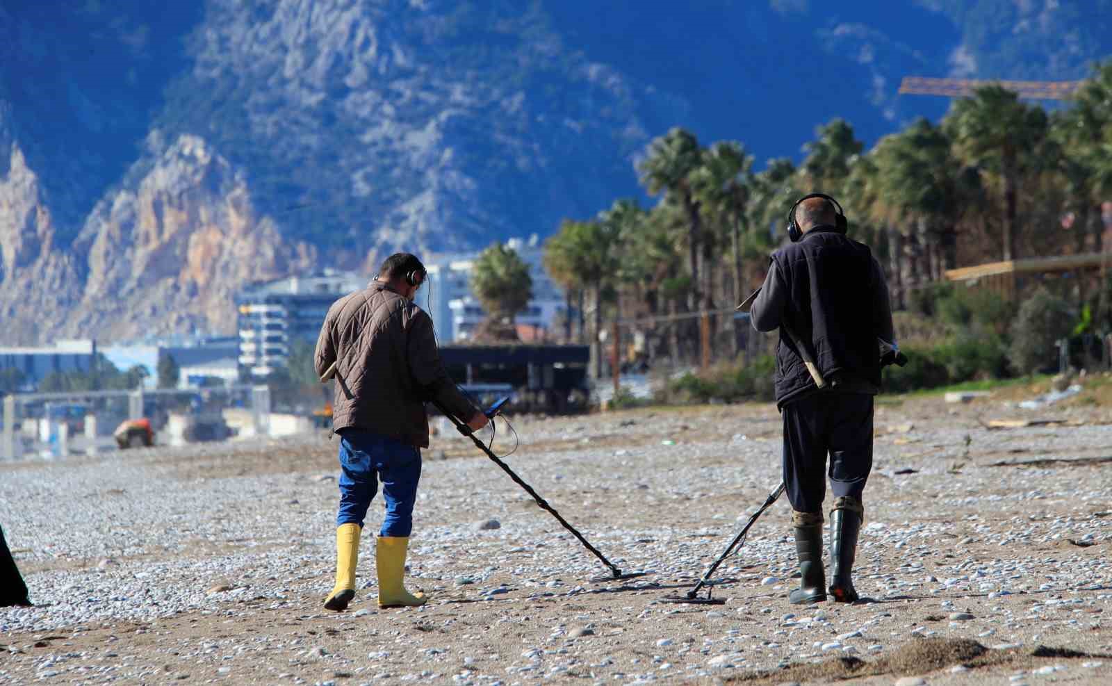 antalyada karli daglarin golgesinde deniz keyfi 9
