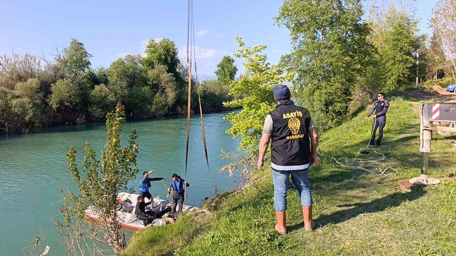antalyada kayip zabita icin arama calismasi baslatildi 4 jObGuRTa