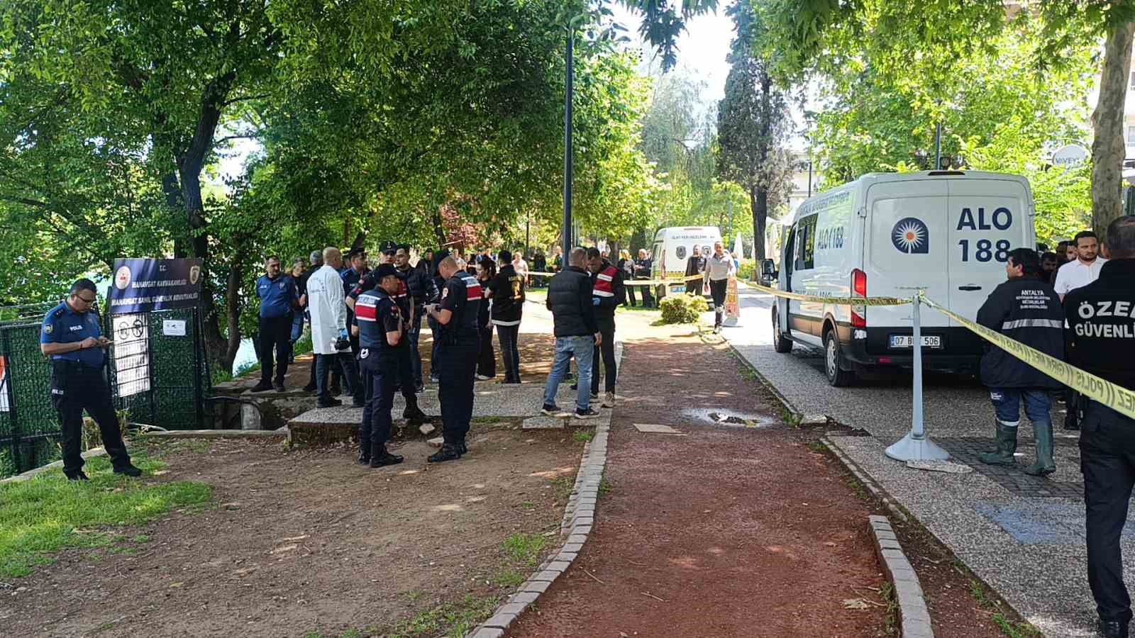 antalyada kayip zabita memuru irmakta olu bulundu 4 hZE87N8P