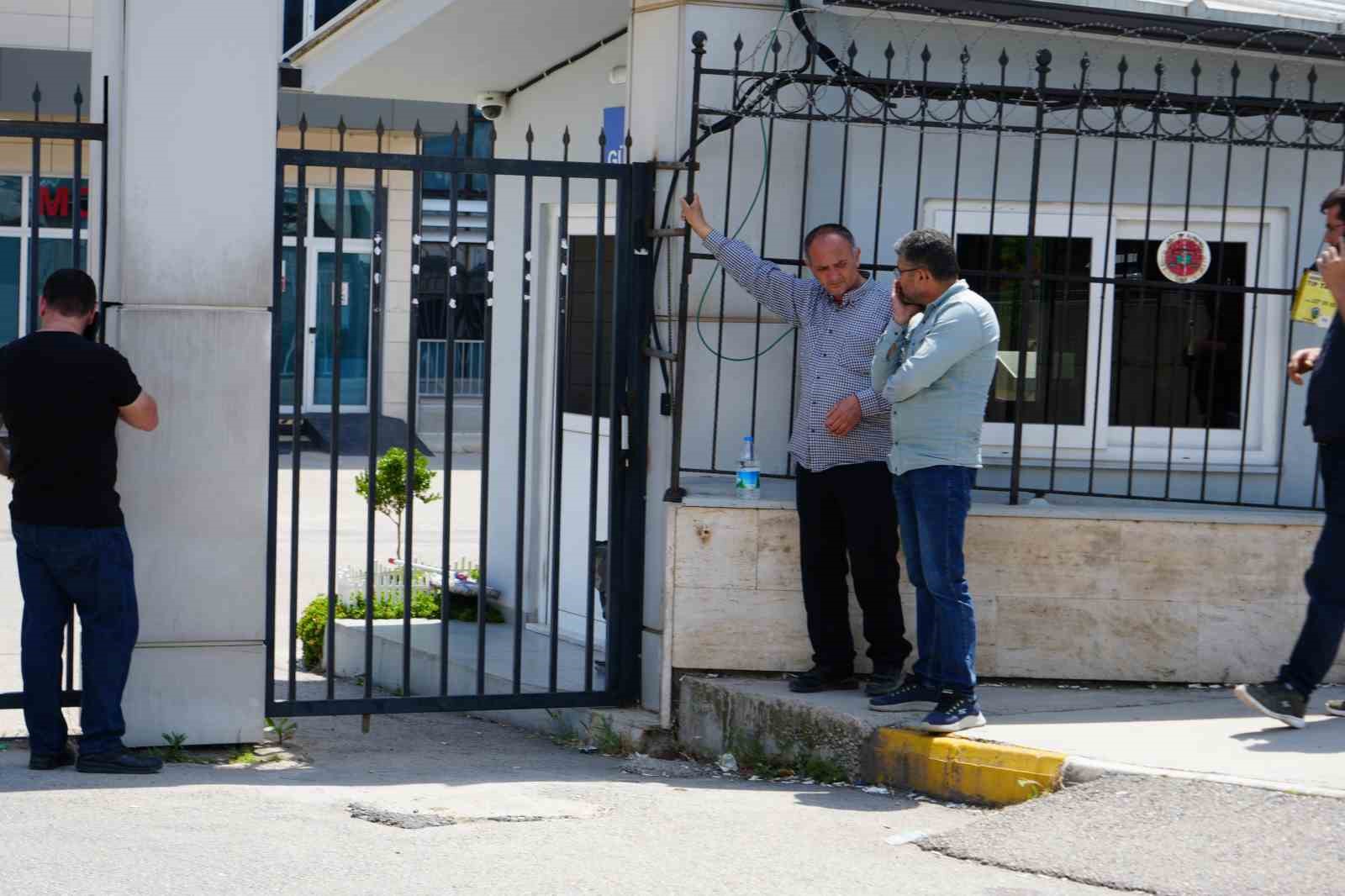 Antalya’da kazada hayatını kaybeden motosikletli 2 gencin cenazesi teslim alındı 6 antalyada kazada hayatini kaybeden motosikletli 2 gencin cenazesi teslim alindi 2 GkgOO6yS