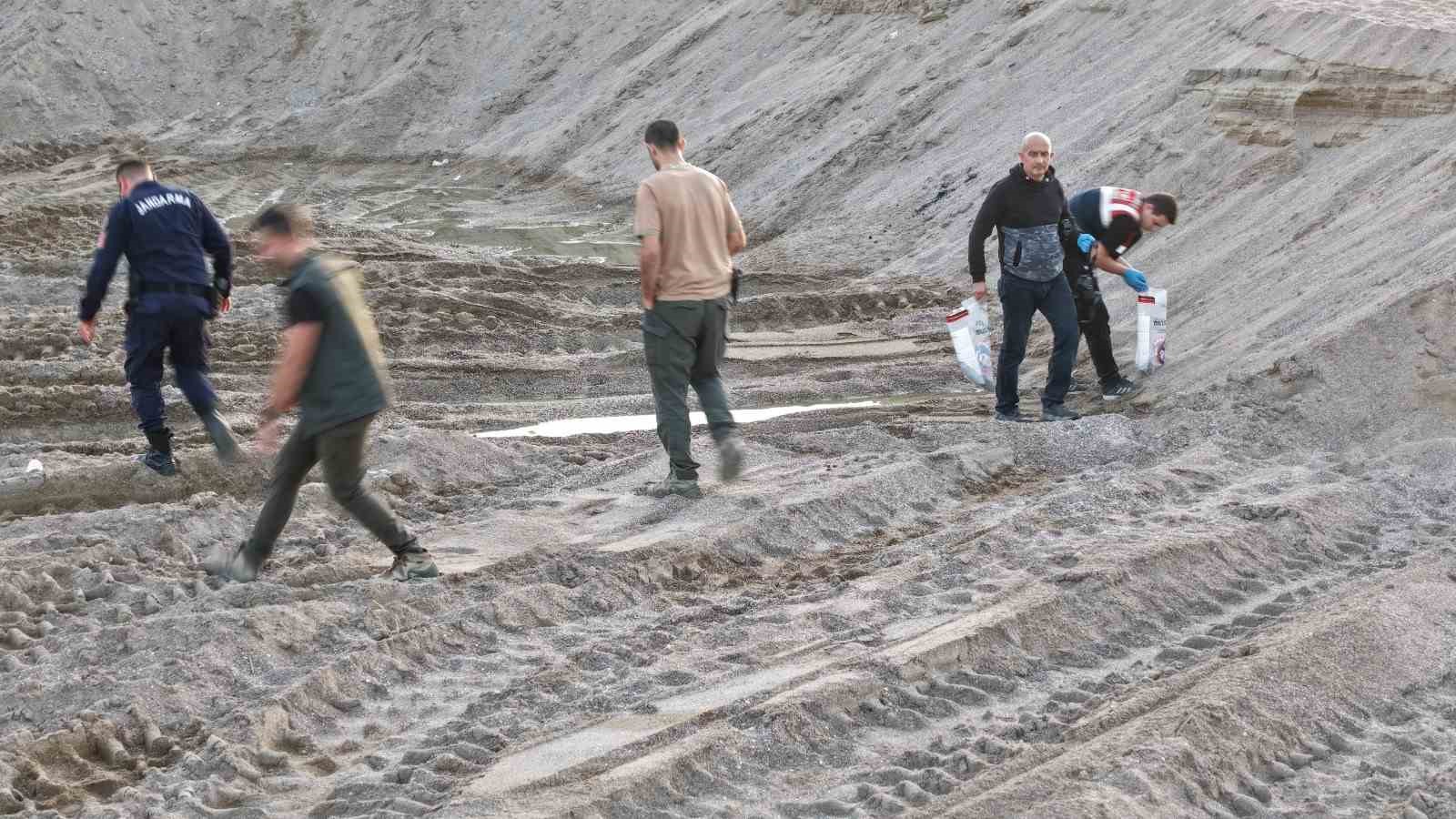 antalyada kum hirsizlari sahilleri talan etti kum ocagina donen sahiller dronla goruntulendi 12 I3h6dQf9