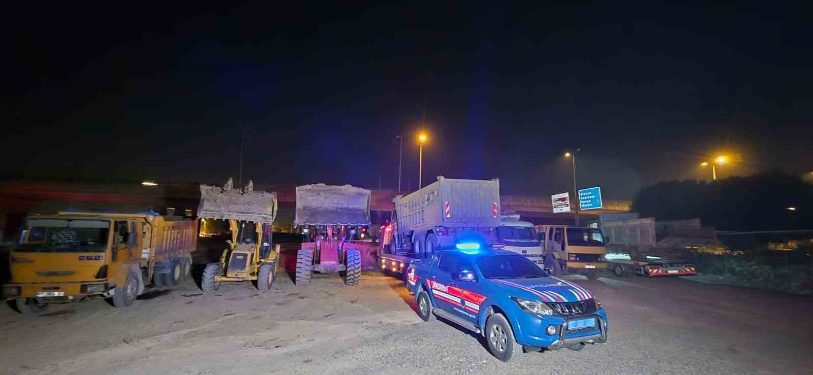 antalyada kum hirsizlari sahilleri talan etti kum ocagina donen sahiller dronla goruntulendi 19 DJW5jdC2