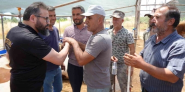antalyada-kurban-pazarinda-son-kozlar-oynandi-zor-belayla-aldik-cok-pazarligini-yaptik-iAvXCCfB.jpg