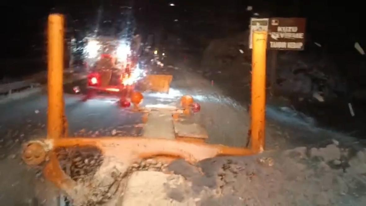 antalyada mevsimin ilk kari yagdi antalya konya karayolu beyaza burundu 0 ZiM45zlp