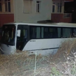 antalyada-midibus-otomobille-carpisti-6-yarali-FKm4XTig.jpg