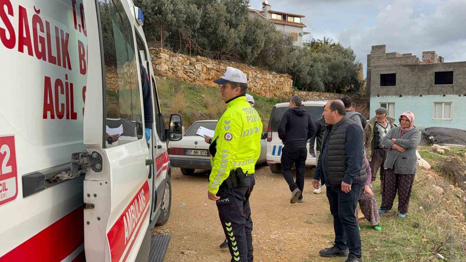 Antalya’da motosiklet uçuruma yuvarlandı: 2 yaralı 11 antalyada motosiklet ucuruma yuvarlandi 2 yarali 7 JFnFQgec