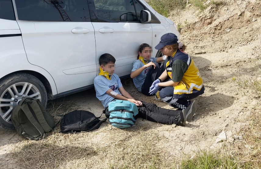 antalyada okul servisi sarampole devrildi 6 ogrenci yarali 0 4d2Ayn7b