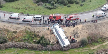 antalyada-otobus-kazasi-8-olu-26-yarali-KklmJtUf.jpg