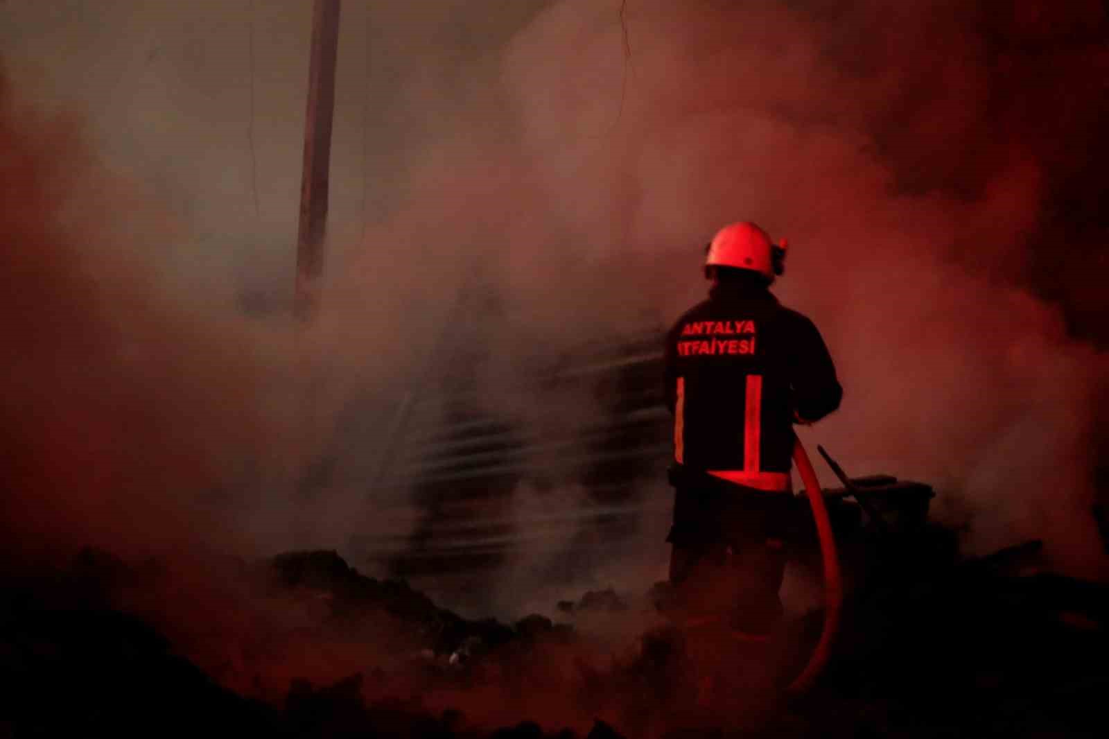 antalyada paketleme fabrikasi alev alev yandi 14 syzRmPJs