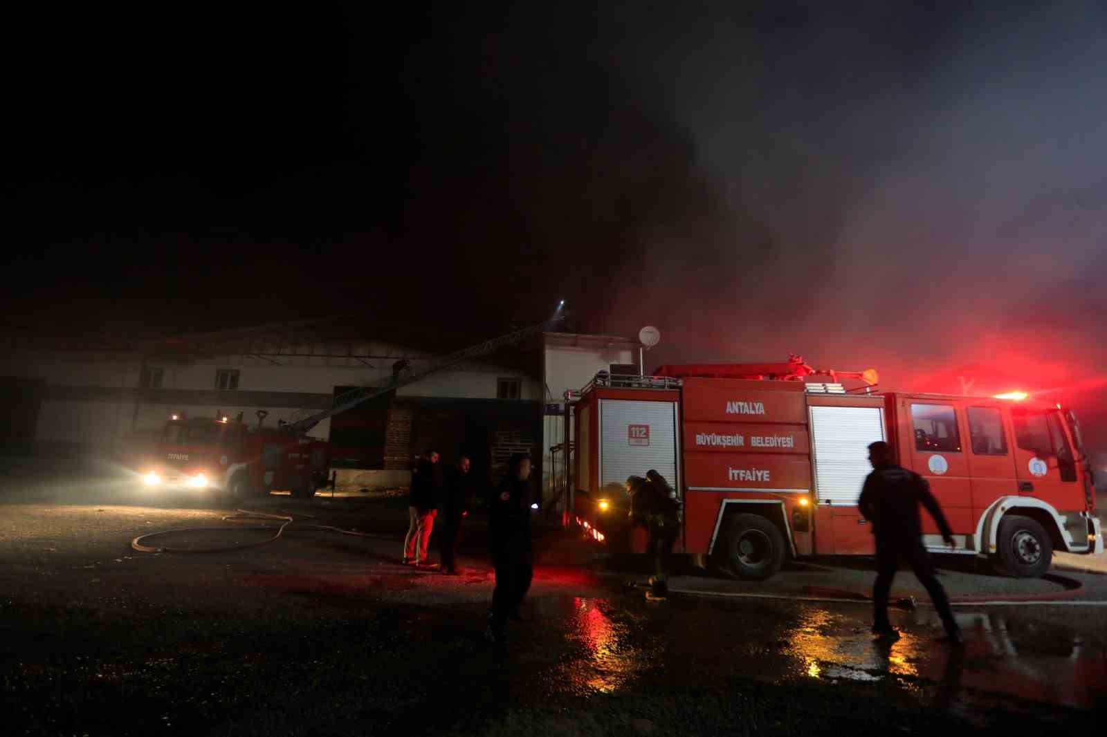 antalyada paketleme fabrikasi alev alev yandi 5 KtEw1dG6