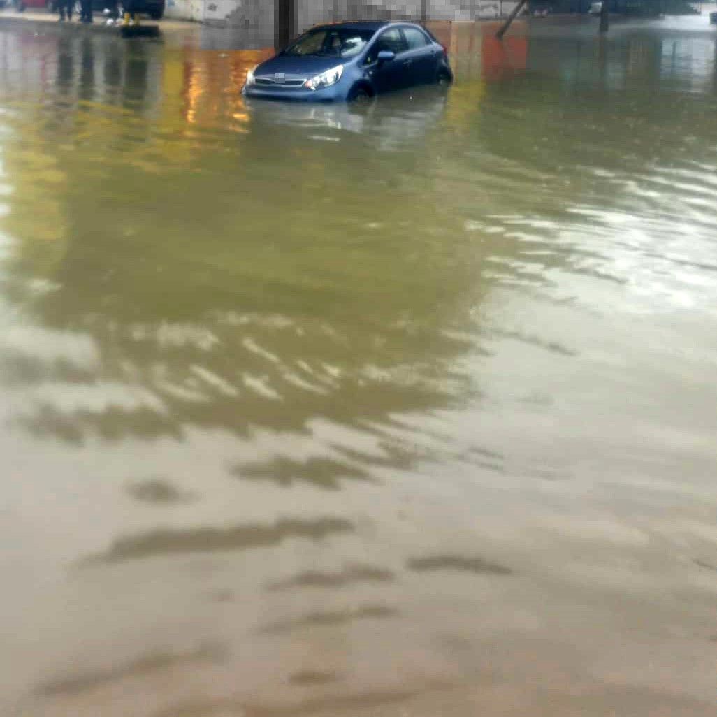 Antalya’da şiddetli yağış hayatı olumsuz etkiledi 13 antalyada siddetli yagis hayati olumsuz etkiledi 9 uXsrDLZM