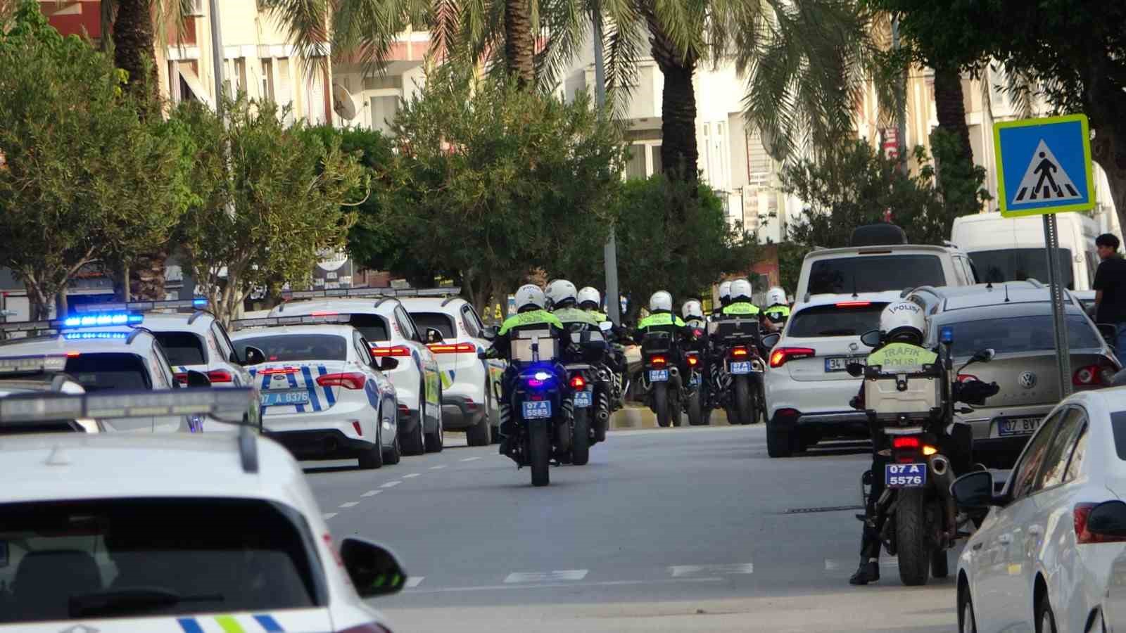 antalyada sok denetimde suruculere ceza yagdi 1 1kJbbB8E