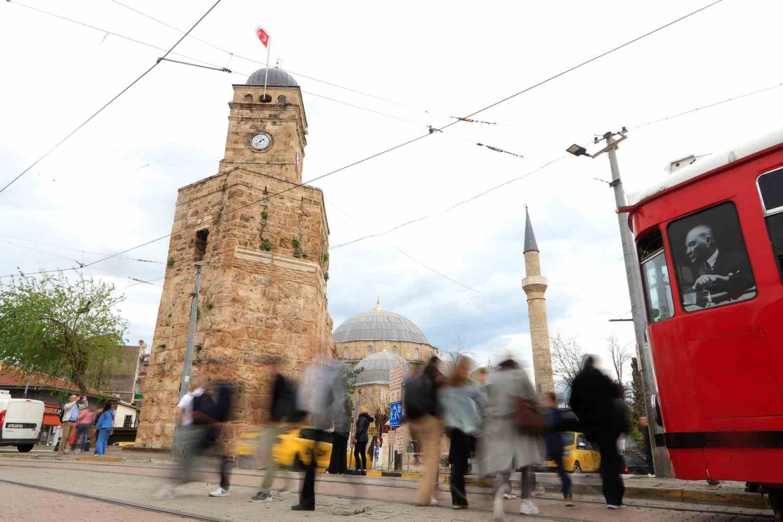antalyada tarihi saat kulesinde zaman bir kez daha durdu 5 M7t45yeZ