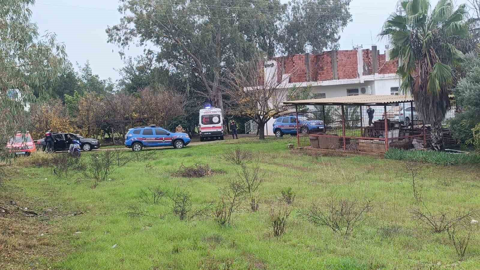antalyada tartistigi oglu tarafindan silahla vurulan babadan aci haber 2 j9c5q2Df