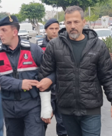 antalyada-tartistigi-oglu-tarafindan-silahla-vurulan-babadan-aci-haber-eHhHSn1x.jpg