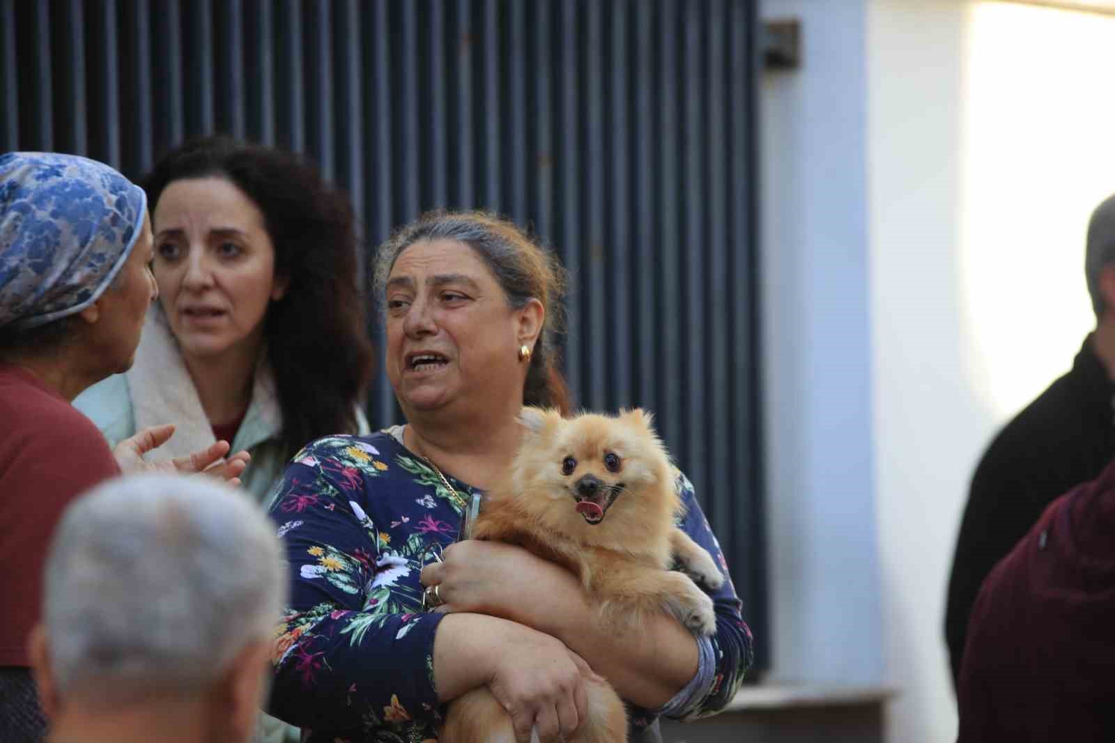 antalyada teras katta cikan yangin panige neden oldu 2 NyOnGYIO