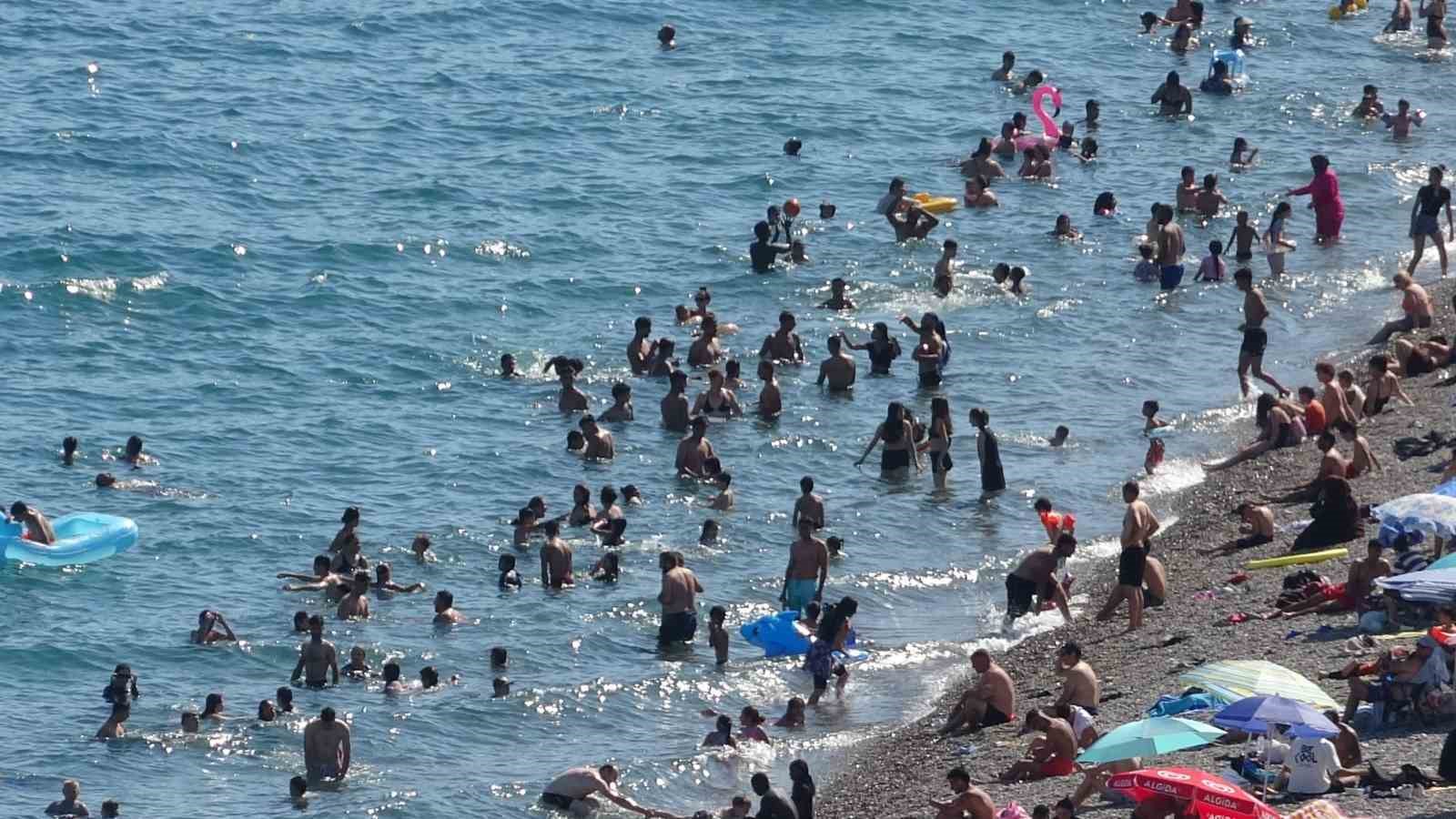 antalyada termometreler 41 dereceyi gosterdi hissedilen sicaklik bunaltti 11