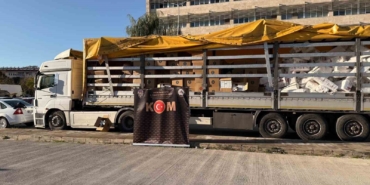 antalyada-tirdan-7-milyon-440-bin-kacak-makaron-cikti-l7AxCLfR.jpg