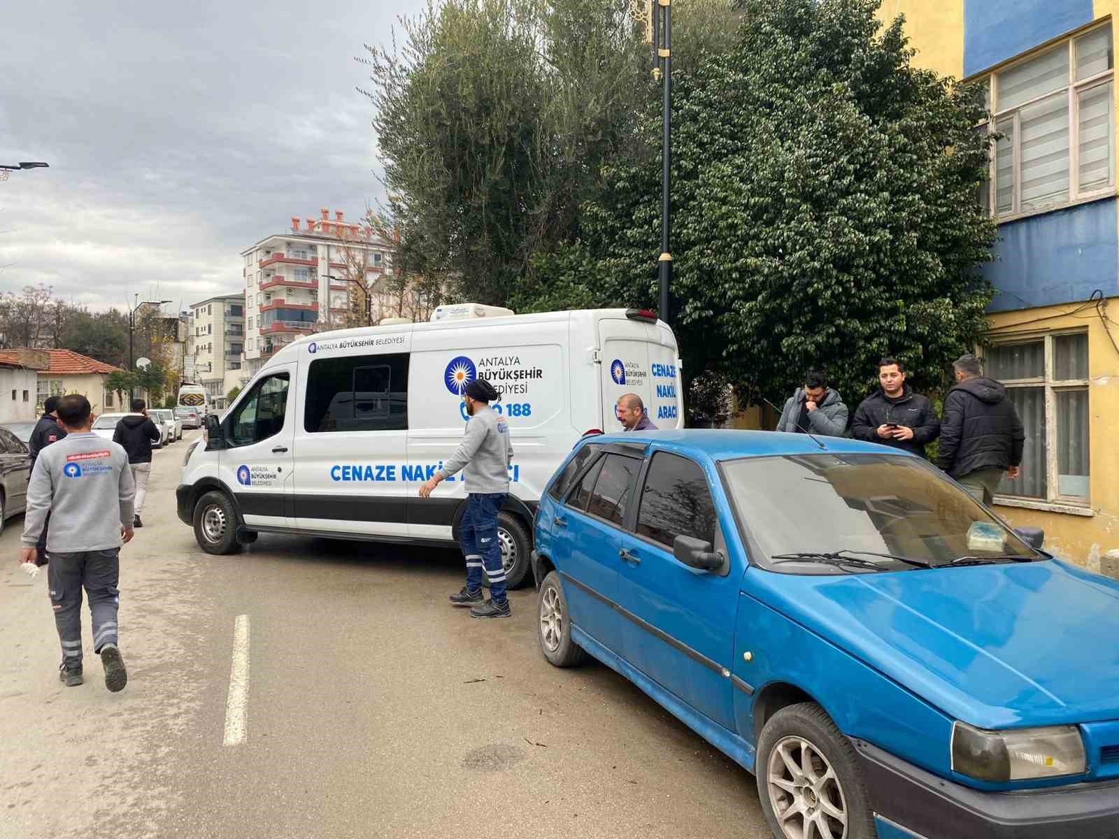 antalyada tuyler urperten cinayet 5 8MmNcGfB