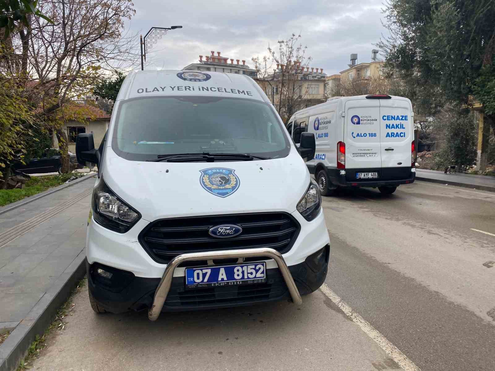 antalyada tuyler urperten cinayet 8 rFBXDs67