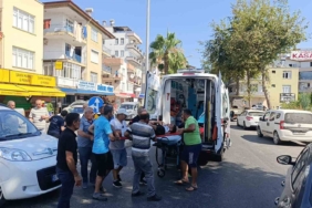 antalyada-u-donusu-yapan-aracla-carpisan-motosikletteki-2-kisi-yaralandi-kuELRU6p.jpg