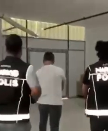 antalyada-uyusturucu-imalathanesine-operasyon-18-milyon-sentetik-ecza-hap-ele-gecirildi-jz713Qet.jpg